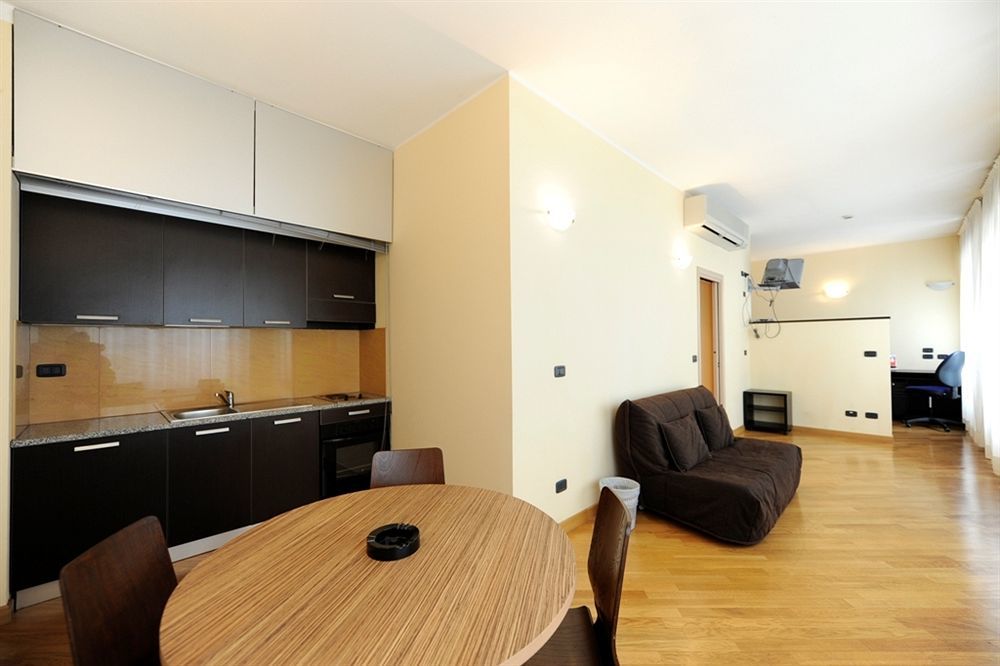 กอร์เวตโต เรสิเดนเซ ปอร์โต ดิ มาเร Aparthotel มิลาน ห้อง รูปภาพ