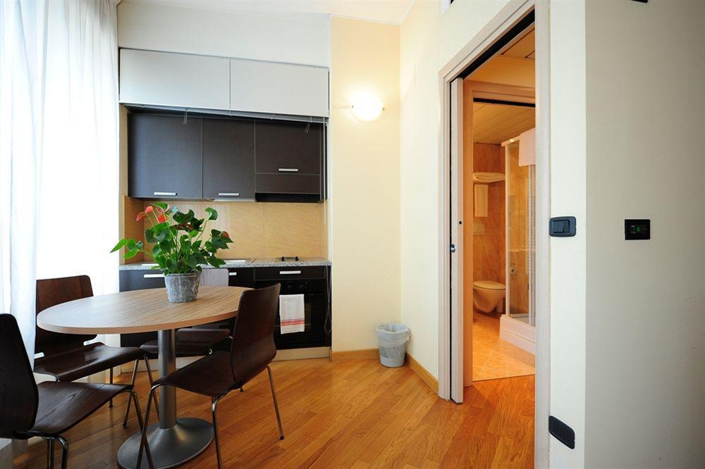 กอร์เวตโต เรสิเดนเซ ปอร์โต ดิ มาเร Aparthotel มิลาน ภายนอก รูปภาพ